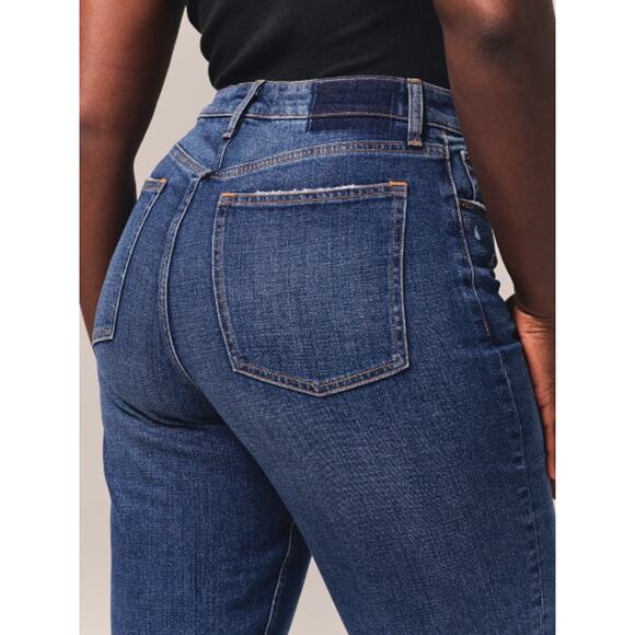 Abercrombie & Fitch Curve Love High Rise Mom Jean Denim Jeans Size 24 R / 37 - Picture 7 of 8